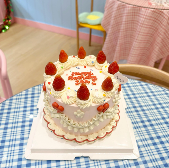 Cake Aesthetic Menjadi Favorit di Dunia Dessert Modern
