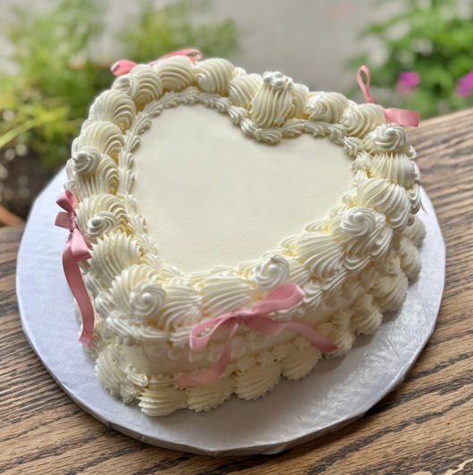 Heart Cake Bentuk Ikonik yang Selalu Menarik Perhatian